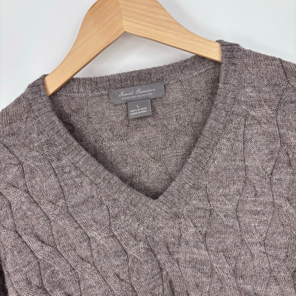 Daniel Cremieux 100% Alpaca Cable Knit Sweater Mens L Brown V-Neck Preppy